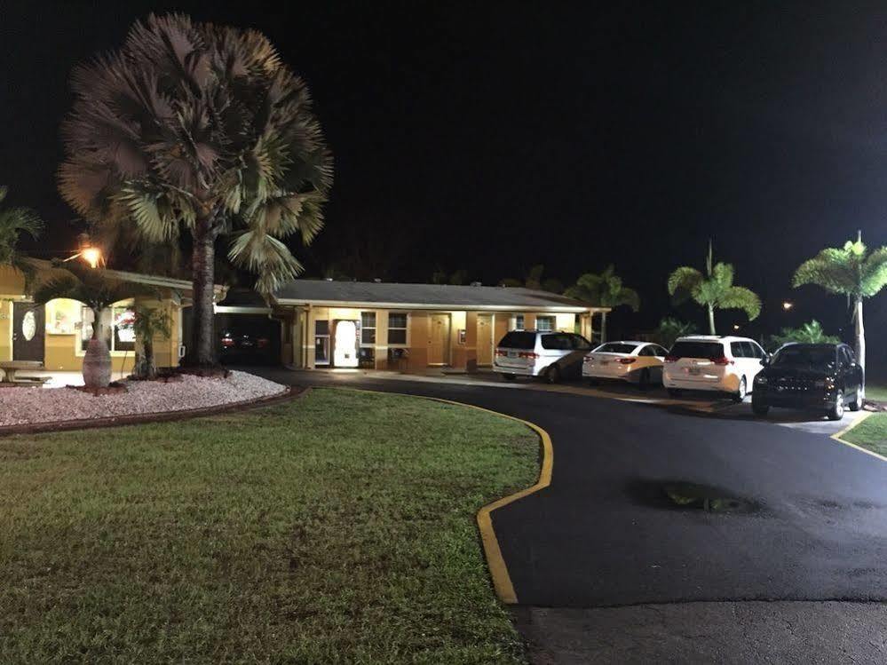 American Inn Punta Gorda Luaran gambar